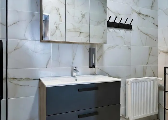 Family Zemlinski Apartment