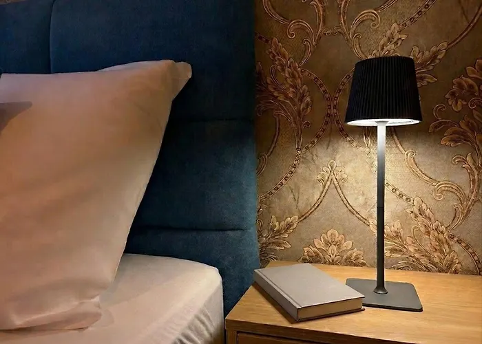 Family Zemlinski شقة